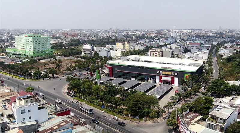 Hoạt động dịch vụ thương mại, Kl994 nhà cái bóng đá world cup tại Bình Dương phát triển mạnh.