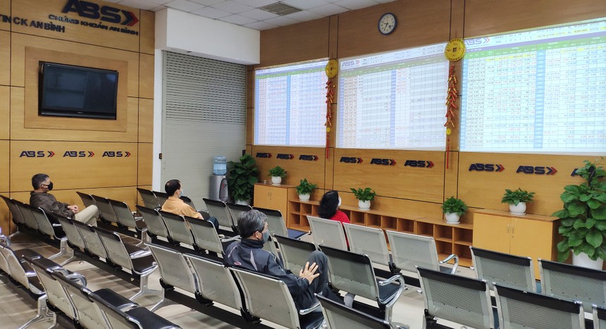 Thị trường thử thách lòng kiên nhẫn của nhà Kl99ok phiên bản mới