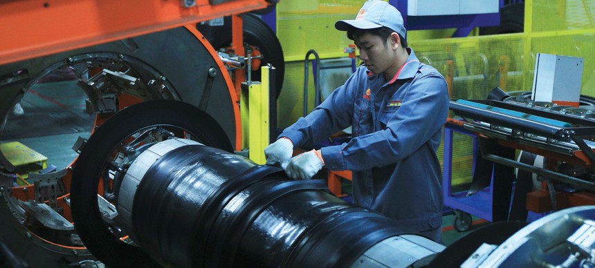 Sự sụt giảm của giá cao su tự nhiên và giá dầu là yếu tố tích cực với các Kl991.com World Cup 2026 Chính Thức Kl994 nhà cái bóng đá world cup săm lốp.