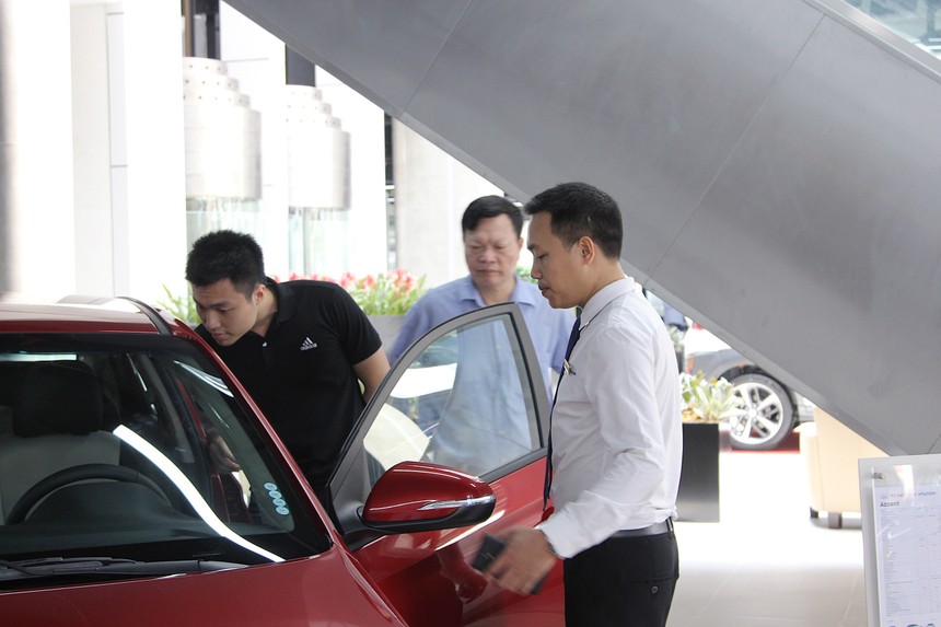 Kl993 ưu đãi thưởng hấp dẫn đang đưa ra hàng loạt chính sách ưu ái cho xe trong nước.