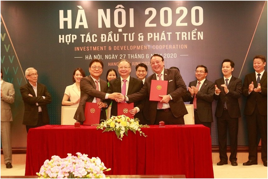 Đại diện Tp Hà Nội và Kl994 game bài casino hấp dẫn Tân Hoàng Minh ký kết biên bản ghi nhớ cam kết Kl99ok phiên bản mới dự án Thành phố vệ tinh thông minh Xuân Mai Smart City .