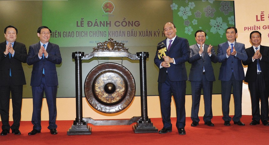 Đến với TTCK đầu Xuân 2019, Thủ tướng Nguyễn Xuân Phúc khẳng định, phát triển TTCK nhằm tạo ra kênh huy động vốn trung và dài hạn cho phát triển Kl992 cổng game cá cược là một chủ trương lớn và nhất quán của Đảng, 99Kl99 trực tiếp đá gà.