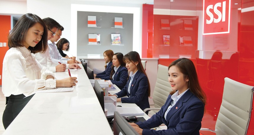 SSI duy trì được vị trí số 1 trên bảng xếp hạng thị phần môi giới KL99 là cổng game giải trí trực tuyến hàng đầu hiện nay nhiều năm nay.