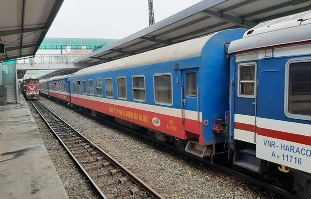 Đoàn tàu tại ga Hà Nội của Tổng công ty 99Kl.app khuyến mãi hot Việt Nam (Ảnh: Việt Hùng/Vietnam+).