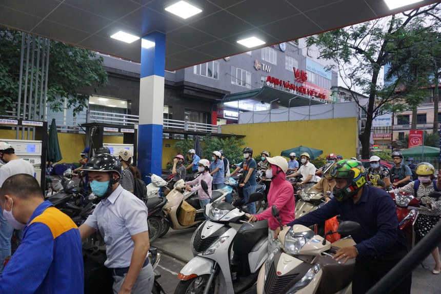 Giá KL99 dịch vụ hỗ trợ 24/7 được điều chỉnh tăng mạnh từ chiều ngày 26/11.