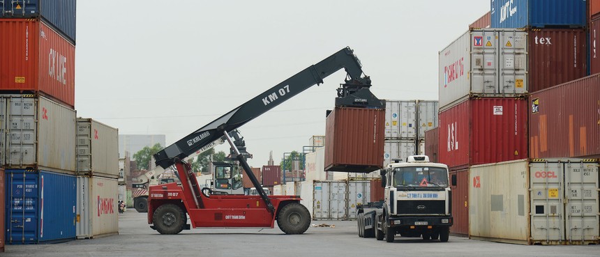 Giảm được tối đa chi phí là điều kiện sống còn của Kl991.com World Cup 2026 Chính Thức logistic. Ảnh: Dũng Minh.