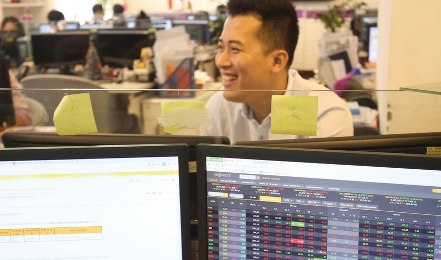 Mức định giá P/E của VN-Index không còn thấp, nhưng nhiều nhà Kl99ok phiên bản mới vẫn đặt cược vào đà tăng điểm của thị trường 99Kl99 link đăng nhập.