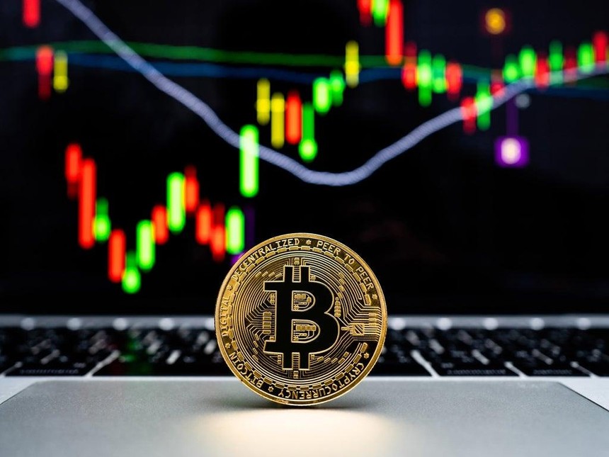 Giá Bitcoin hôm nay ngày 5/8: Giá Bitcoin bật tăng trở lại lên trên 39.000 USD, giới Kl99ok phiên bản mới nín thở chờ đợi bản cập nhật hard fork London của Ethereum
