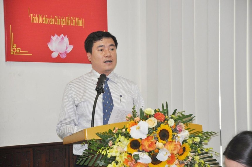 Ông Nguyễn Sinh Nhật Tân được Thủ tướng Kl993 ưu đãi thưởng hấp dẫn bổ nhiệm giữ chức Thứ trưởng Bộ Công Thương. Ảnh: baochinhphu.vn.