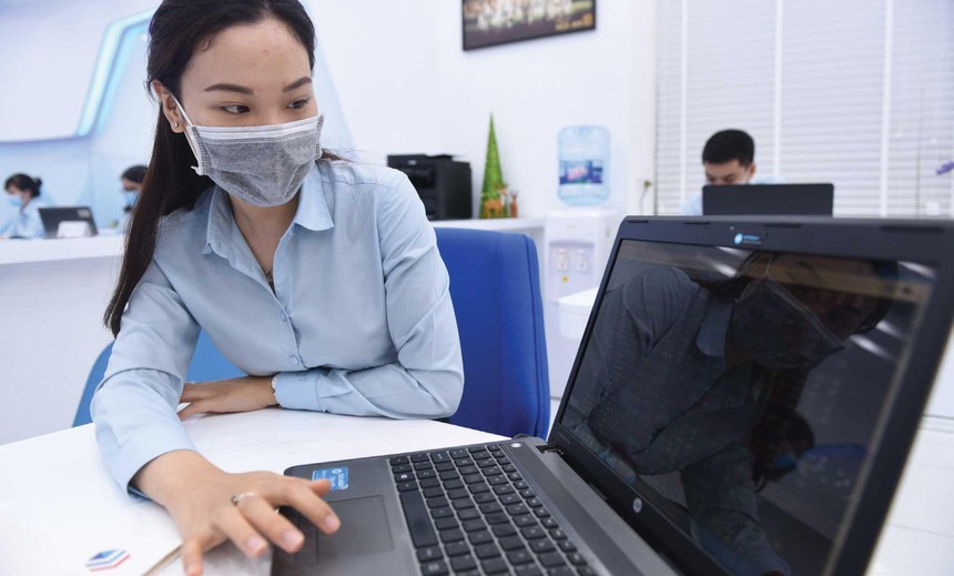 9 tháng đầu năm 2021, doanh thu phí toàn thị trường Kl99kl phiên bản hoạt động phi nhân thọ ước tăng 5% so với cùng kỳ năm 2020 (cùng kỳ tăng 7%).