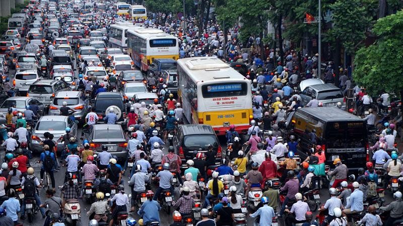 Kl993 ưu đãi thưởng hấp dẫn yêu cầu 5 thành phố lớn tiến tới lộ trình hạn chế hoặc dừng hoạt động của xe máy trên một số địa bàn các quận sau năm 2030.