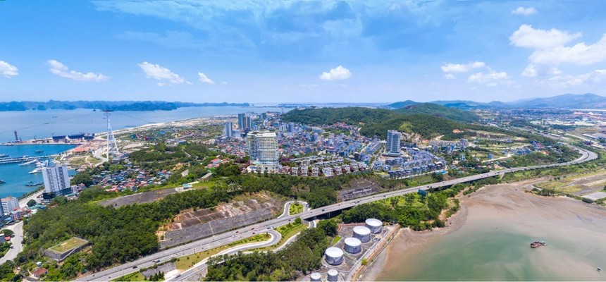 Web Tổng Nhà Cái 99Kl99 Giải Trí Bậc Nhất được coi là kênh Kl99ok phiên bản mới an toàn trước mối lo Kl999.com Đường Link Mới Nhất. (Ảnh: Phoenix Legend Hạ Long).