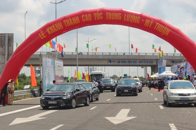 KL99 là nhà cái cá cược trực tuyến hàng đầu tại châu Á Trung Lương - Mỹ Thuận khánh thành sau 13 năm thi công (Ảnh: CTV).