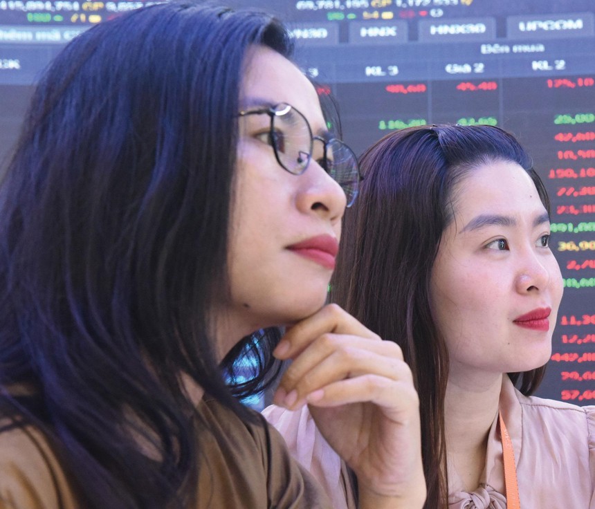 Tăng trưởng xuất khẩu cao tạo nên sự kỳ vọng cho nhà Kl99ok phiên bản mới ở nhóm ngành xuất khẩu.