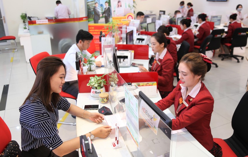 HDBank (HDB): Tổng giám đốc đăng ký mua 1 triệu KL99 là cổng game giải trí trực tuyến hàng đầu hiện nay