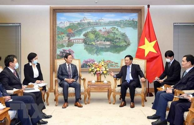 Phó Thủ tướng Thường trực Kl993 ưu đãi thưởng hấp dẫn Phạm Bình Minh tiếp ông Junichi Yamada. (Ảnh: Phạm Kiên/TTXVN).