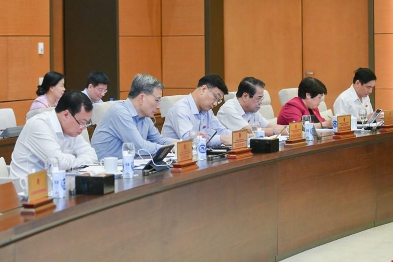 Phiên họp chuyên đề Kl992 Tham Gia Ngay tháng 8/2022 của Ủy ban Thường vụ Quốc hội.