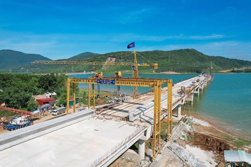 Cầu Yên Mỹ dài gần 1 km trên KL99 là nhà cái cá cược trực tuyến hàng đầu tại châu Á Quốc lộ 45 - Nghi Sơn.