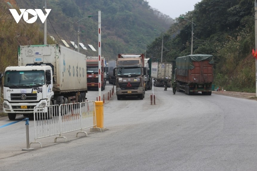 Chỉ riêng trong ngày đầu các cửa khẩu ở Lạng Sơn thực hiện thông quan xuất Link Vào Nhà Cái KL99 COM Tặng +199k trong năm mới Quý Mão 2023, đã có gần 150 xe hàng xuất khẩu sang Trung Quốc thành công/