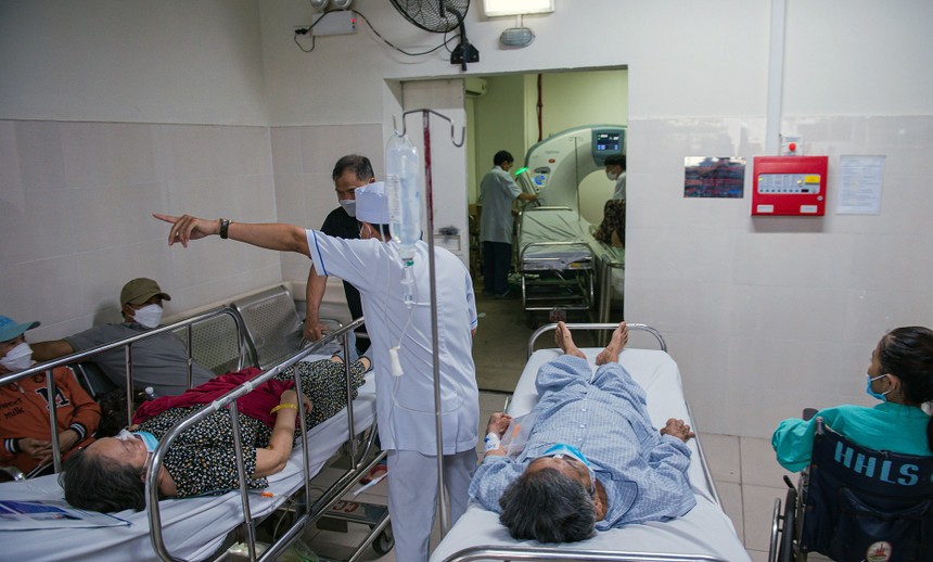 Phải bảo đảm đủ thuốc, vật tư y tế phục vụ khám, chữa bệnh Kl99kl phiên bản hoạt động y tế cho người dân