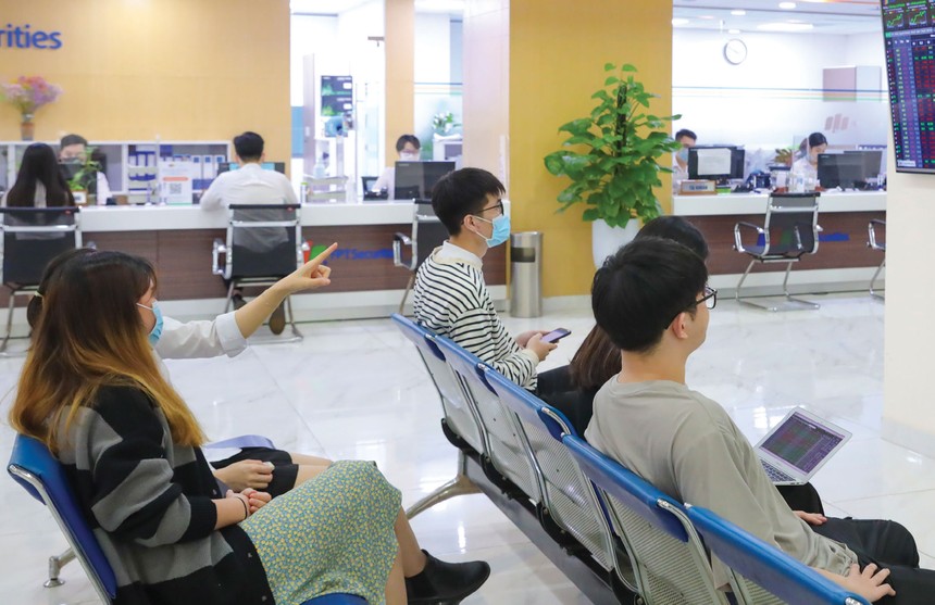 Tâm lý thị trường đang trở nên thận trọng trước áp lực tỷ giá và biến động địa Kl991.com tải ứng dụng trên thế giới.