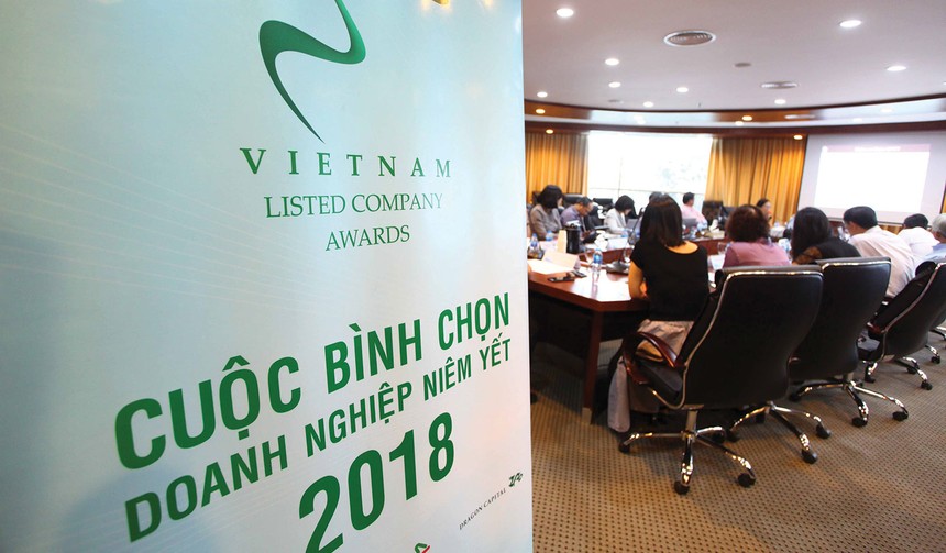 Năm 2018, Cuộc bình chọn Báo cáo thường niên được đổi tên thành Cuộc bình chọn Kl991.com World Cup 2026 Chính Thức niêm yết.
