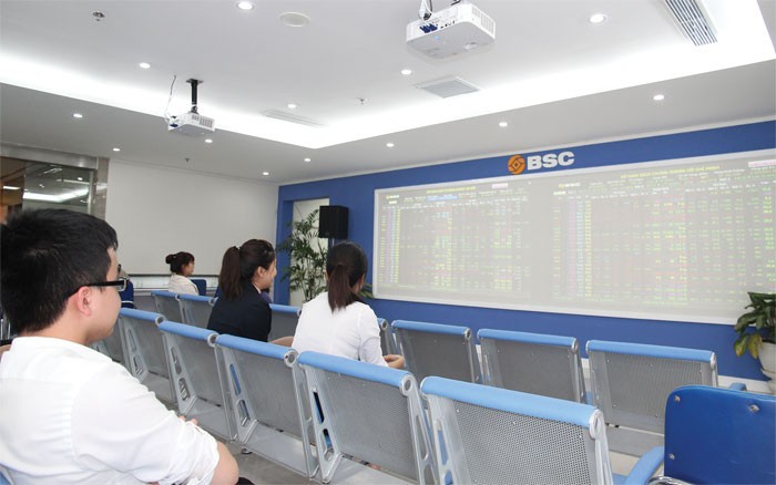 Việc bỏ hai mức giới hạn sở hữu 49% và 100% sẽ giúp khối CTCK thêm cơ hội hút Kl993 nền tảng giải trí ngoại