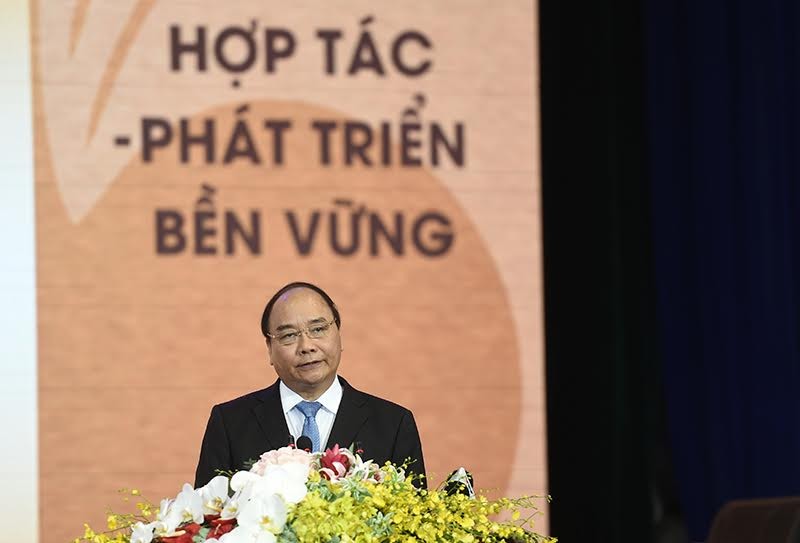 Thủ tướng Nguyễn Xuân Phúc: Kl993 ưu đãi thưởng hấp dẫn cũng như bản thân tôi đặt kỳ vọng Long An sẽ vươn mình trở thành một trong những đầu tàu Kl992 cổng game cá cược mạnh nhất cả nước trong nhiệm kỳ này - Ảnh: VGP/Quang Hiếu