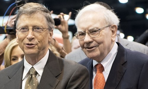 Bill Gates và Warren Buffett trong Đại hội Trang Chủ KL99Com Số 1 Link Đăng Ký KL999 Berkshire Hathaway. Ảnh:AFP