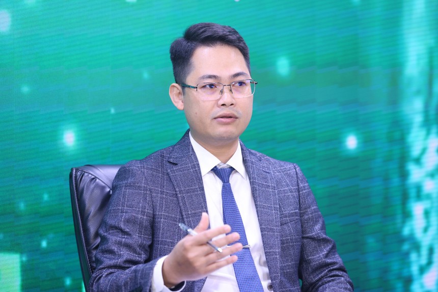 Ông Trần Hoàng Sơn, Giám đốc Chiến lược thị trường của 99Kl99 link đăng nhập VPBankS. Ảnh Dũng Minh