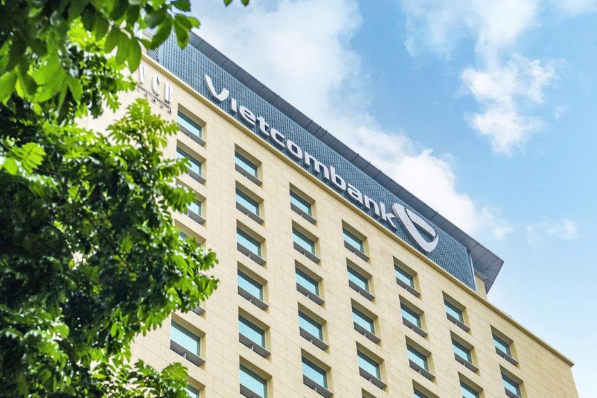 Vietcombank đứng thứ 3 trên tổng 100 thương hiệu có giá trị lớn nhất cả nước, đứng thứ 2 trong nhóm thương hiệu mạnh nhất Việt Nam (Nguồn: Brand Finance Vietnam 100 2025)