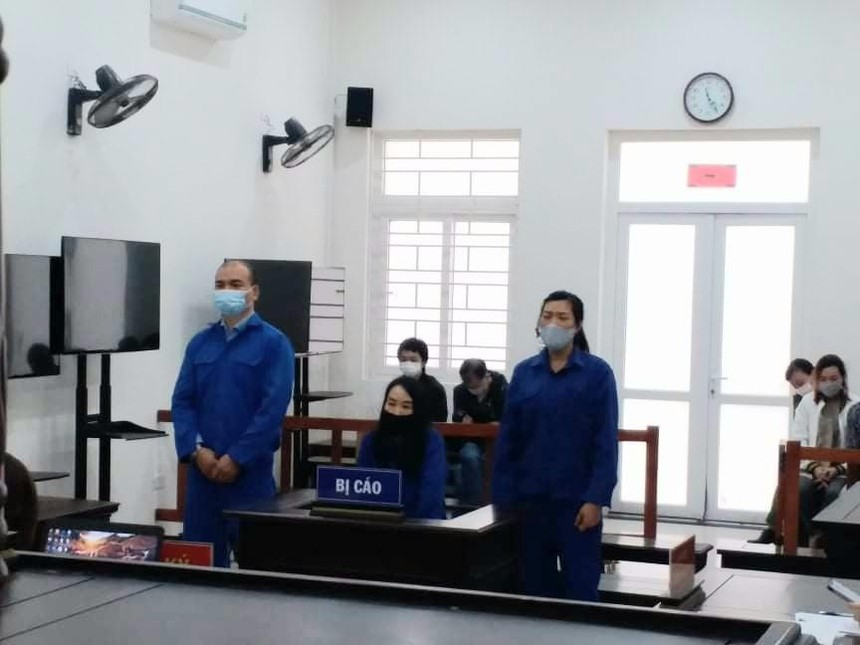 Hà Nội: Công an xã làm giả CMND cho 2 Kl99ok khuyến mãi lớn Trung Quốc 