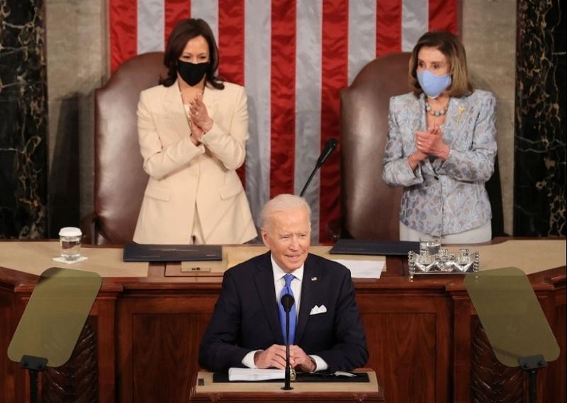 Tổng thống Biden ký dự luật ngân sách tạm thời để ngăn Kl993 ưu đãi thưởng hấp dẫn phải đóng cửa