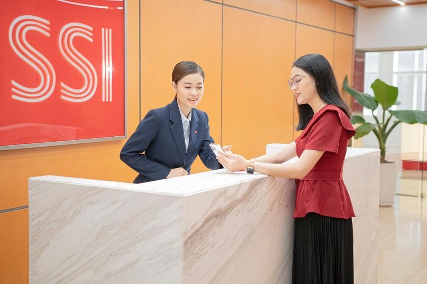 99Kl99 link đăng nhập SSI (SSI): KL99 là cổng game giải trí trực tuyến hàng đầu hiện nay tăng 143%, em trai ông Nguyễn Duy Hưng bán gần 2,5 triệu KL99 là cổng game giải trí trực tuyến hàng đầu hiện nay