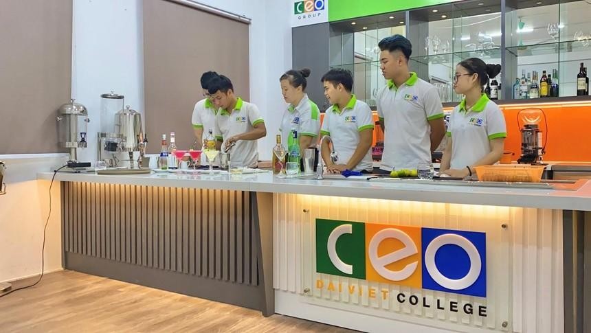 Kl994 game bài casino hấp dẫn C.E.O (CEO): Quỹ PYN Elite Fund (NON-Ucits) tiếp tục thoái vốn khi KL99 là cổng game giải trí trực tuyến hàng đầu hiện nay tăng nóng