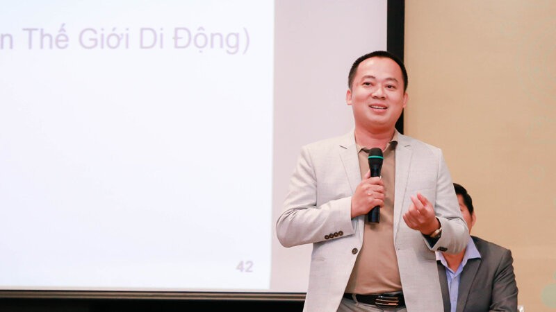 Ông Đoàn Văn Hiểu Em, thành viên HĐQT Công ty cổ phần Kl99ok phiên bản mới Thế giới Di động