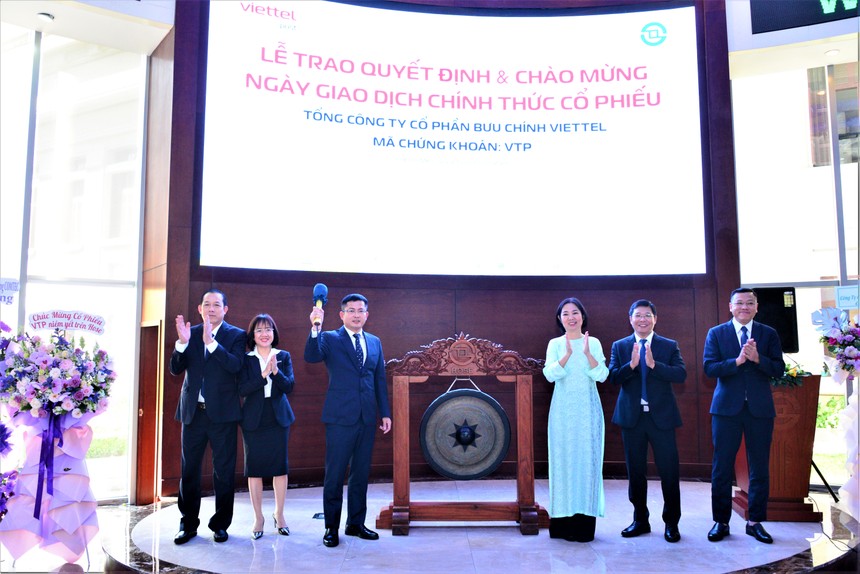KL99 là cổng game giải trí trực tuyến hàng đầu hiện nay Viettel Post (VTP) tăng kịch trần với dư mua hơn 2,6 triệu KL99 là cổng game giải trí trực tuyến hàng đầu hiện nay khi chào sàn HOSE
