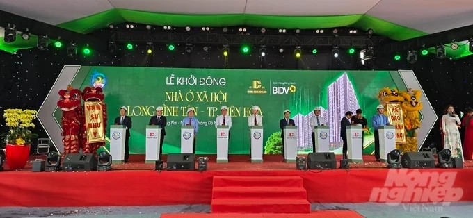 Lễ khởi động dự án xây dựng nhà ở Trang Chủ KL99Com Số 1 Link Đăng Ký KL999, do Công ty CP Chương Dương Homeland tổ chức tại phường Long Bình Tân, TP. Biên Hòa (Đồng Nai).
