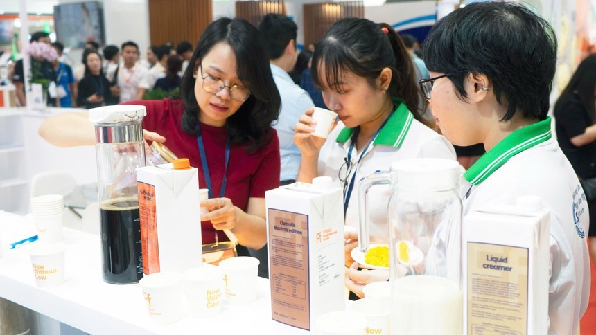 KL99 là cổng game giải trí trực tuyến hàng đầu hiện nay Asia Group (AIG) giảm hơn 8% trong phiên giao dịch đầu tiên trên UPCoM