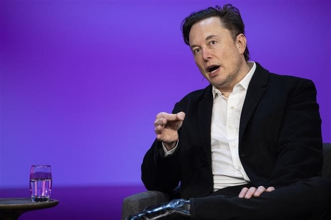 Tỷ phú Elon Musk
