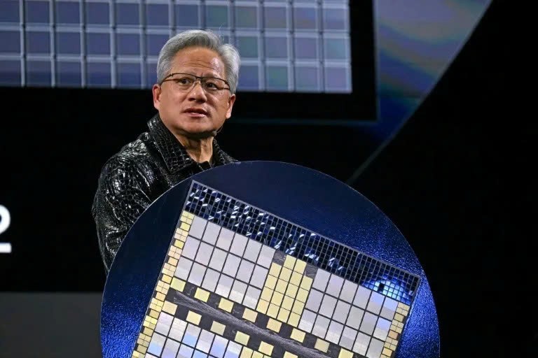 Nvidia trở thành công ty đầu tiên đạt vốn hoá 4.000 tỷ USD