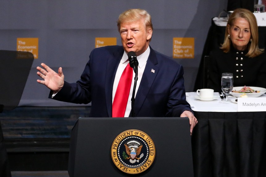 Tổng thống Mỹ Donald Trump phát biểu tại Câu lạc bộ Kl992 cổng game cá cược New York hôm thứ Ba 12/11. Ảnh: AFP. 