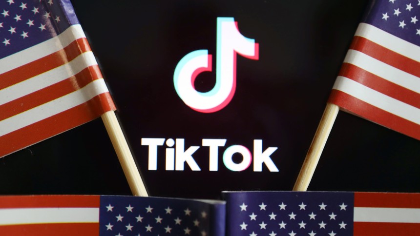 Walmart bắt tay với Microsoft, ByteDance đòi bán TikTok với giá 30 tỷ USD