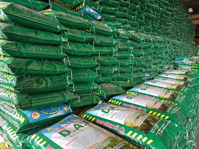 Giá phân bón tăng cao, DAP - Vinachem (DDV) vượt chỉ tiêu Kl99 nổ hũ chỉ sau 2 quý