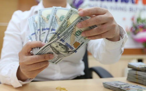 Chủ trương xuyên suốt từ nhiều năm nay là giảm dần và chấm dứt tình trạng đô la hóa nền Kl992 cổng game cá cược.