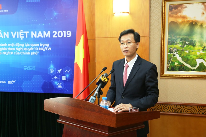 Ông Nguyễn Hữu Nghĩa, Phó Trưởng Ban, Ban Kl992 cổng game cá cược Trung ương phát biểu tại buổi Họp báo
