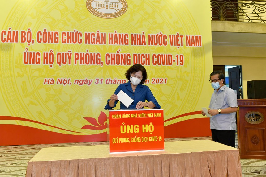Cán bộ, công chức Link Vào Nhà Cái KL99 COM Tặng +199k 99Kl99 trực tiếp đá gà ủng hộ Quỹ phòng, chống dịch Covid-19