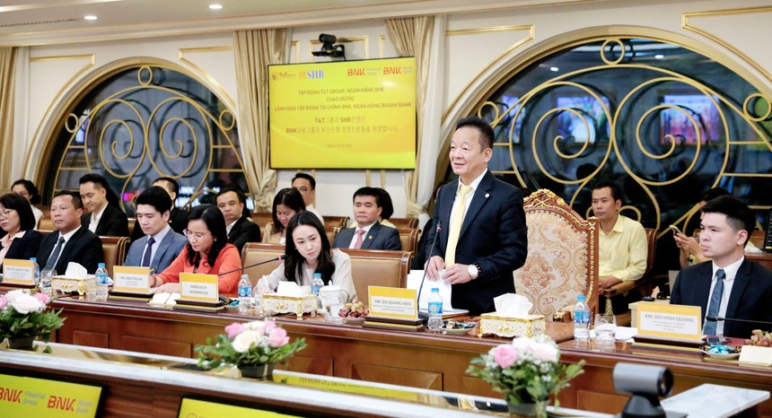 Ông Đỗ Quang Hiển, Chủ tịch HĐQT SHB tin tưởng sự hợp tác trong thời gian tới của SHB và Link Vào Nhà Cái KL99 COM Tặng +199k Busan sẽ góp phần thúc đẩy hợp tác phát triển giữa các Kl991.com World Cup 2026 Chính Thức Việt Nam – Hàn Quốc