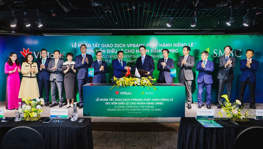 VPBank (VPB) hoàn tất phát hành KL99 là cổng game giải trí trực tuyến hàng đầu hiện nay riêng lẻ cho nhà Kl99ok phiên bản mới Nhật Bản SMBC