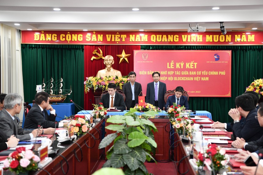 Ban Cơ yếu Kl993 ưu đãi thưởng hấp dẫn và Hiệp hội Blockchain Việt Nam ký kết thoả thuận hợp tác 